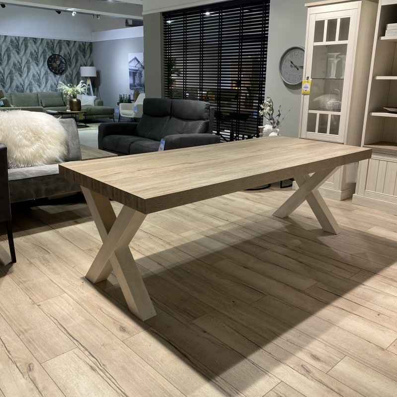 Eettafel SILVARES