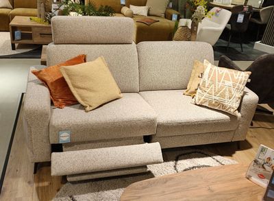 MIRTHO 2,5 zitsbank met relax en hoofdsteun