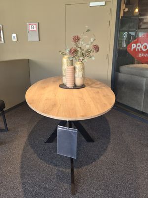 Heston ovale eettafel