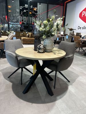 Eettafel Levado