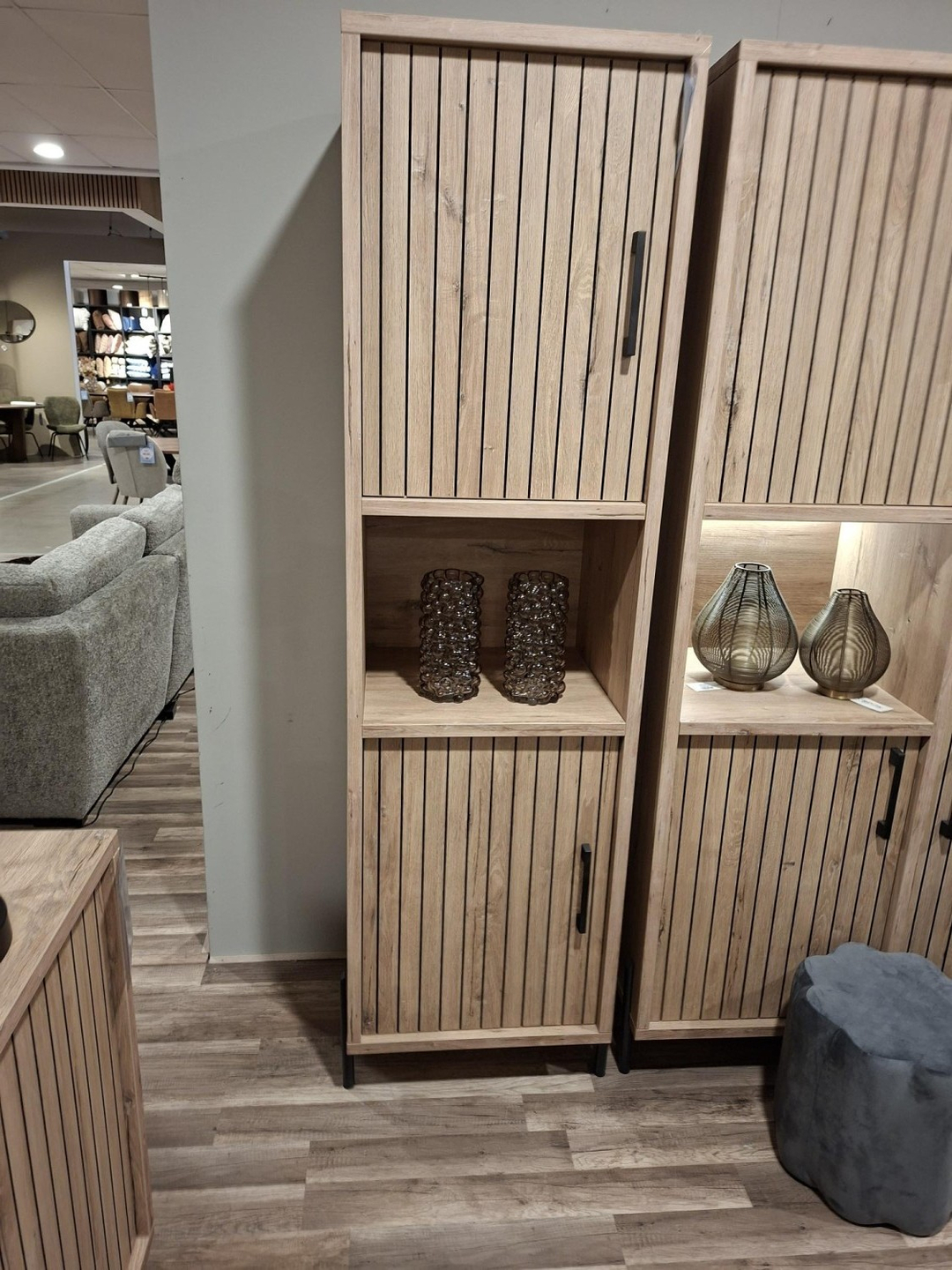 Kast Mena